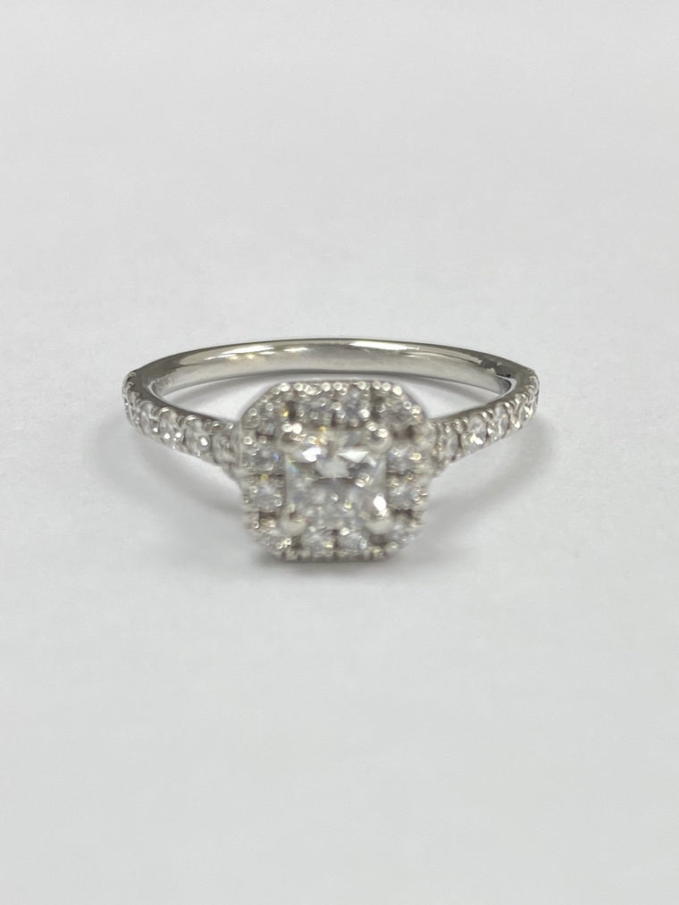 Platinum 0.87cts Diamond Cluster Ring