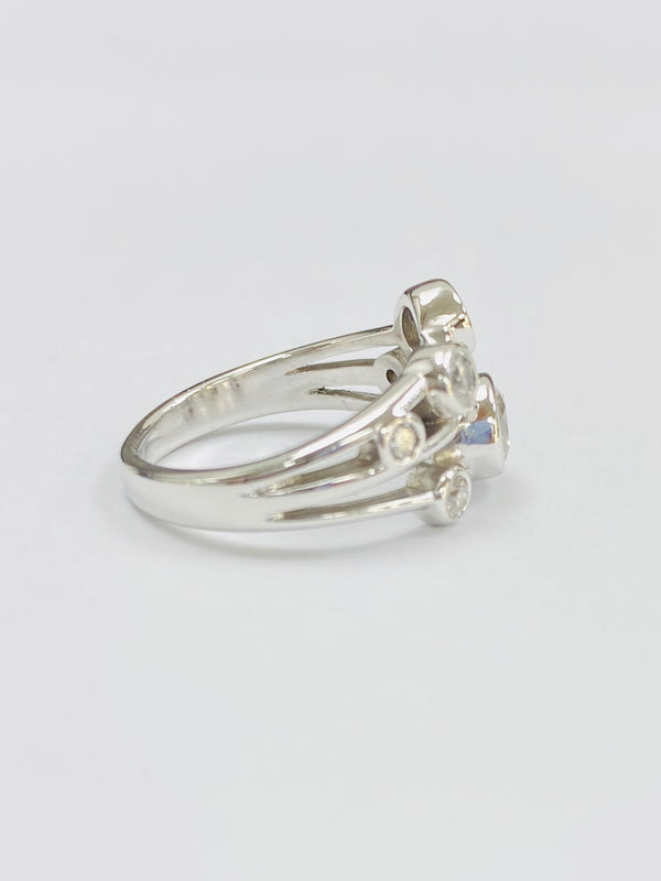 18ct White Gold 0.92cts Seven Stone Diamond Ring