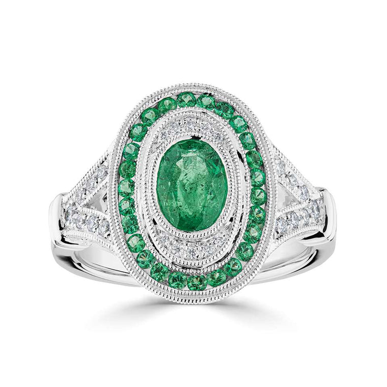 18ct White Gold Diamond & Emerald Vintage Cluster Ring