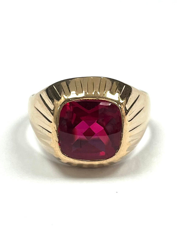 18ct Yellow Gold Ruby Signet Ring