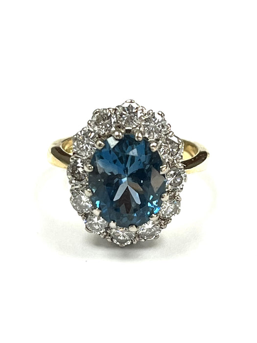 18ct Yellow Gold 1.12cts Diamond & Lt Blue Sapphire Ring