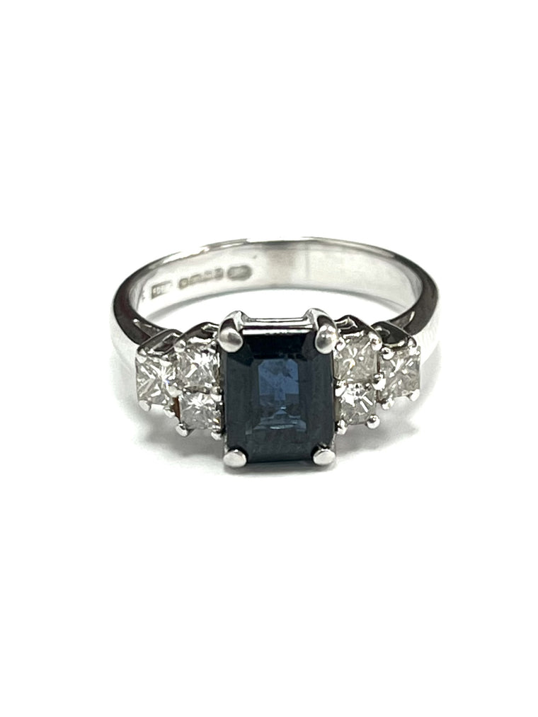 14ct White Gold Sapphire & Diamond Cluster Ring