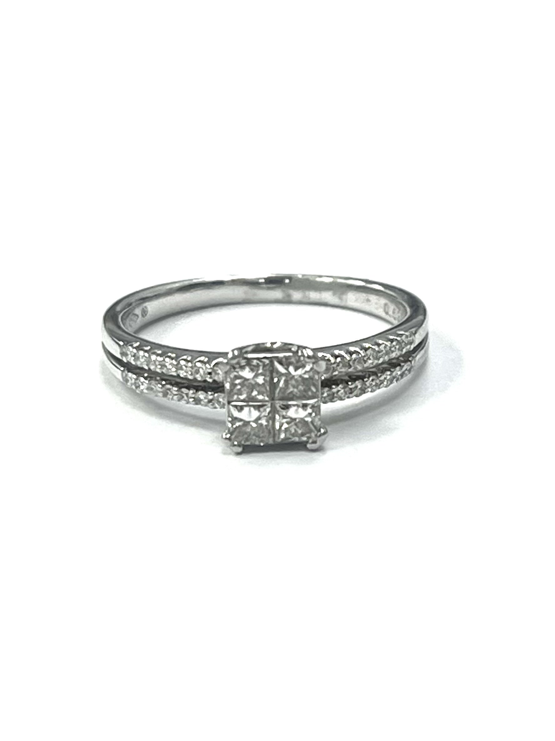 18ct White Gold Diamond Cluster Ring 0.52cts