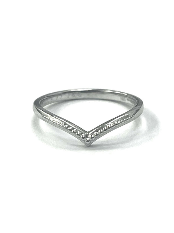18ct White Gold Wishbone Wedding Band