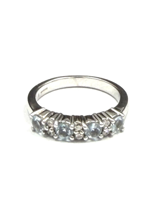 18ct White Gold Aquamarine & Diamond Ring