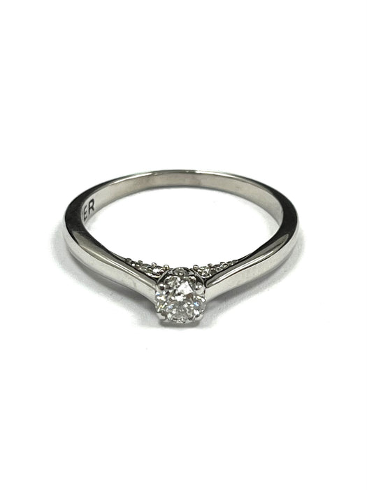 18ct White Gold 0.45cts Diamond Cluster Ring