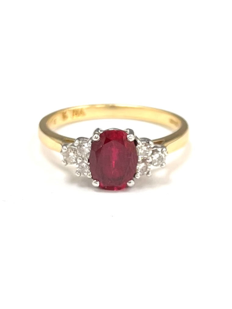 18ct Yellow Gold Ruby & 0.30cts Diamond Cluster