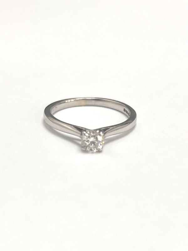 9ct White Gold 0.26cts Solitaire Diamond Ring