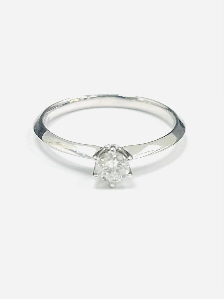 9ct White Gold 0.30cts Solitaire Diamond Ring